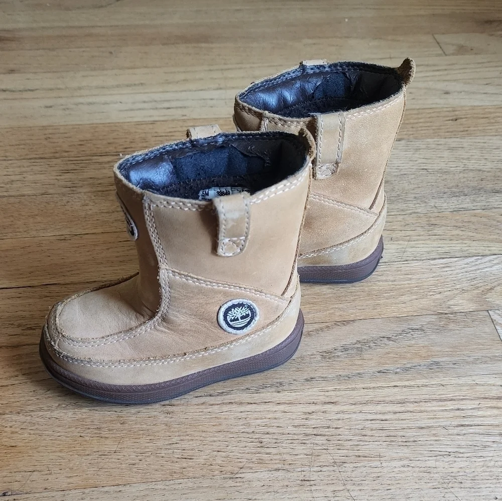 Baby Timberland boots Genuine Leather size 5M